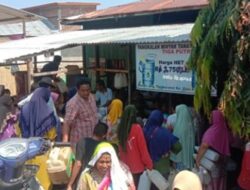 Kelangkaan Minyak Tanah di Reo, NTT: Warga Terpaksa Antri Panjang