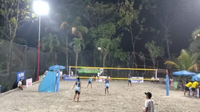 Tim Putra Sulbar Menang Lawan Putra Papbar di Pra-PON Bola Voli Pantai